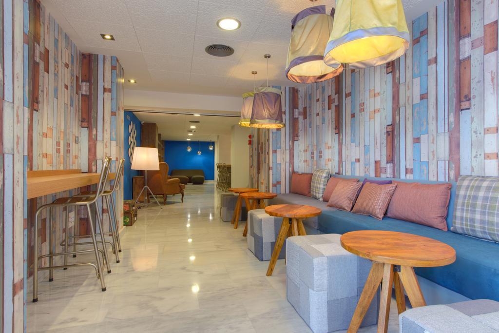 Madrid Airport Suites, Affiliated by Meliá Exterior foto
