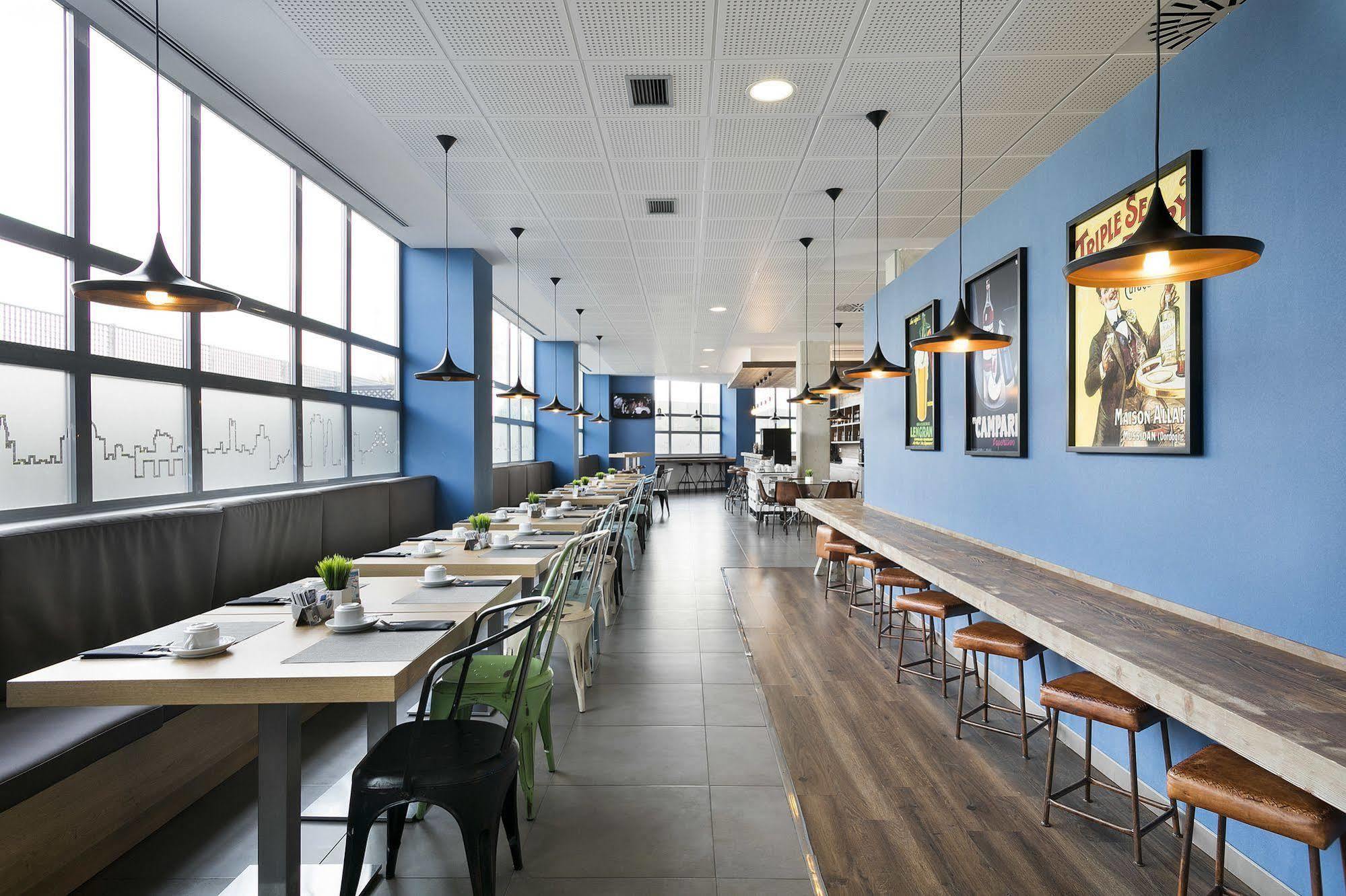 Madrid Airport Suites, Affiliated by Meliá Exterior foto