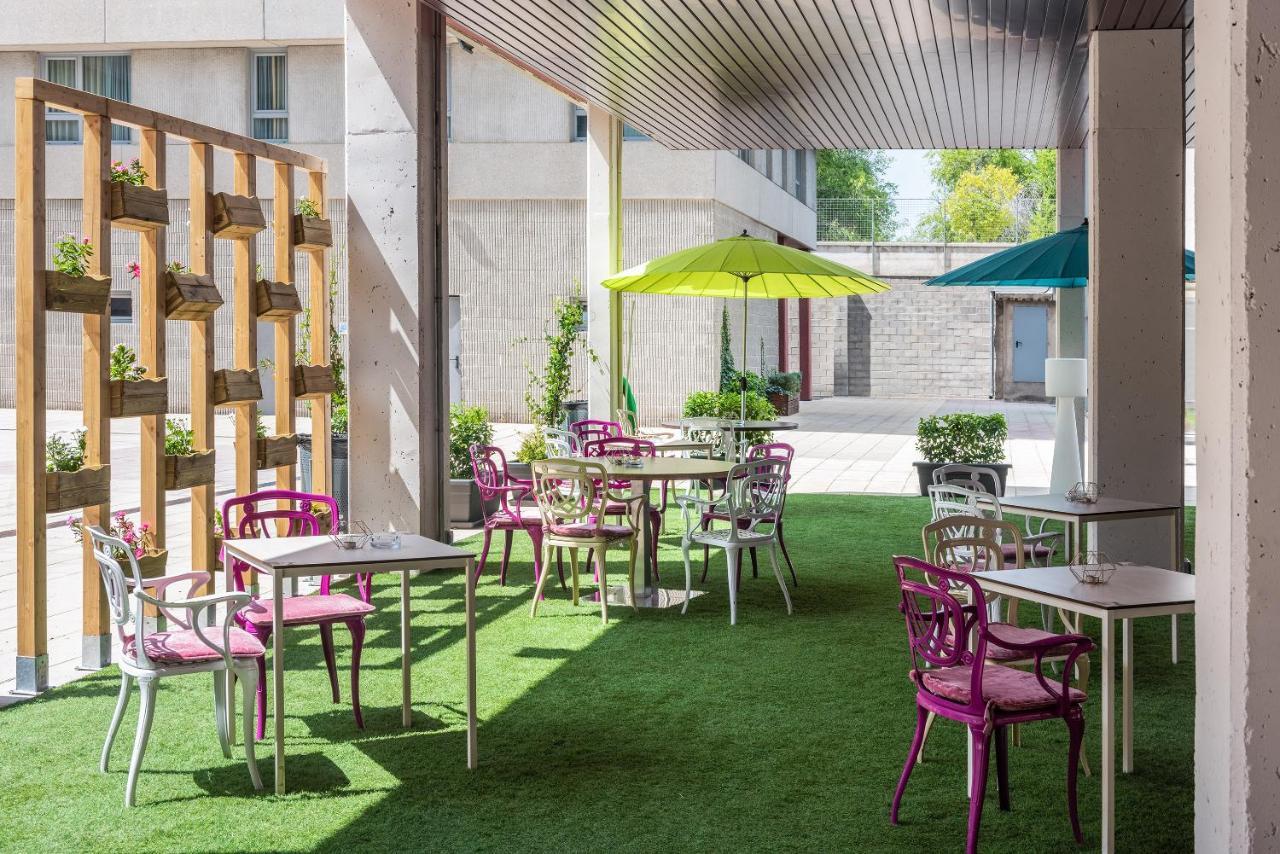 Madrid Airport Suites, Affiliated by Meliá Exterior foto