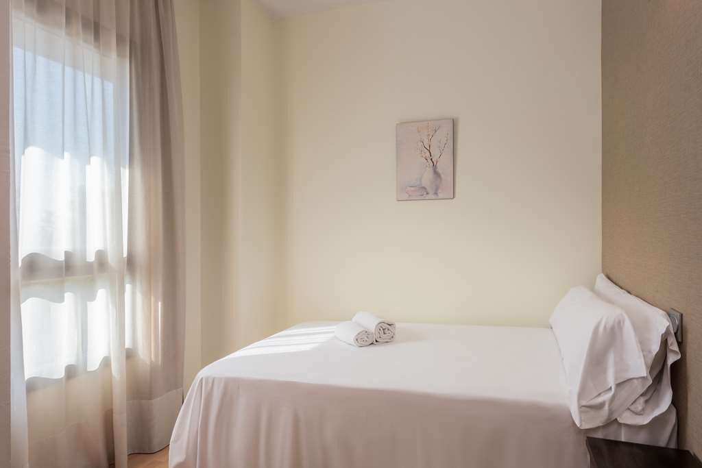 Madrid Airport Suites, Affiliated by Meliá Quarto foto